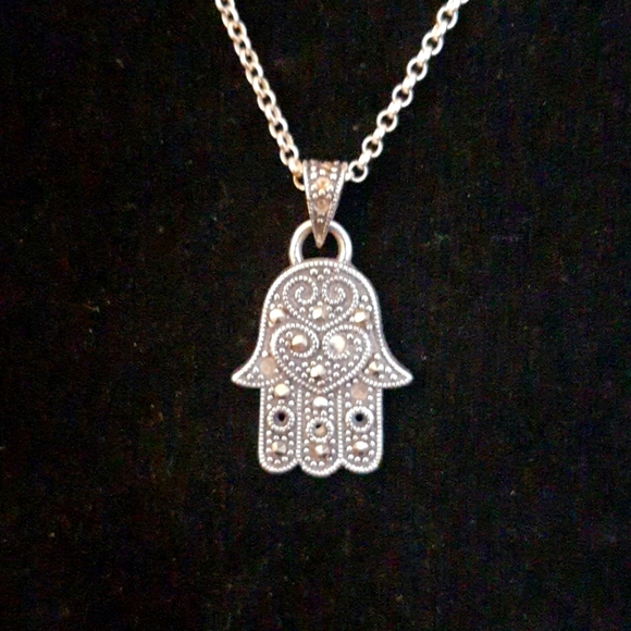 Silver Pendant and Silver Necklace - Picture 2 of 4